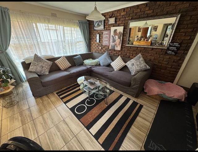 5 BEDROOM HOUSE FOR SALE IN TERENURE